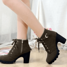 Bota-Com-Salto-alto-Modelo-Mari-Zana-3